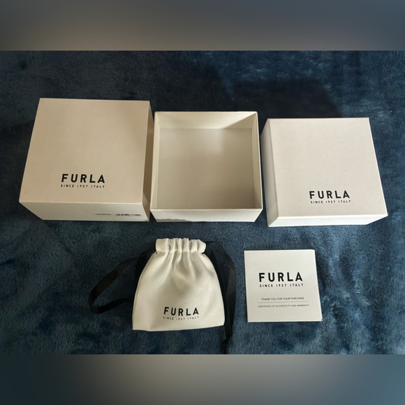 Furla Octagonal Ring - Picture 2 of 7
